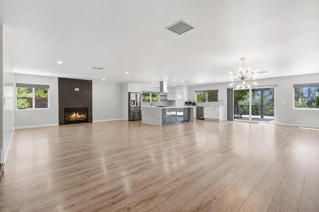 House in Escondido, California, United States 1 - 17816947