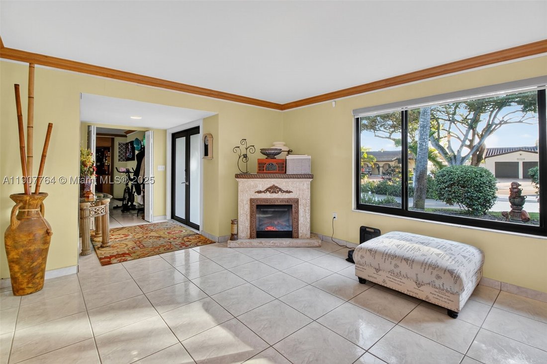 Casa a Hialeah, Florida, Stati Uniti 5 - 17250726
