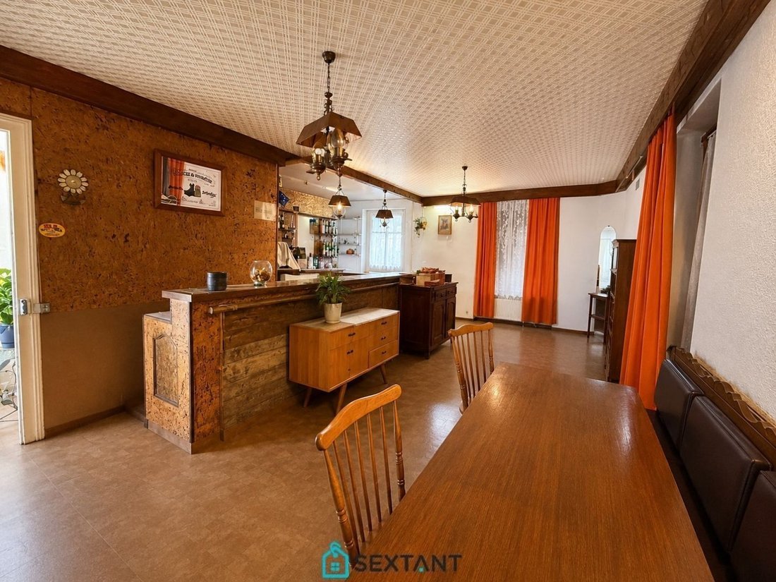 Townhouse in Divonne-les-Bains, Auvergne-Rhône-Alpes, France 3 - 18170998