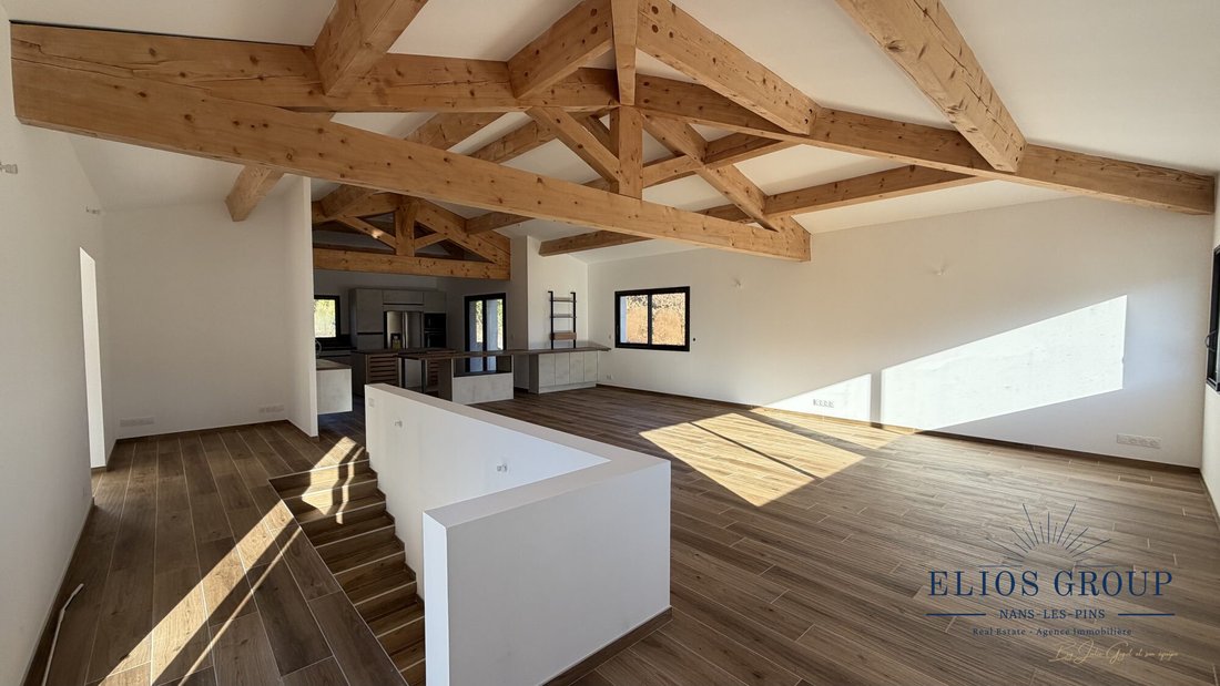 House in Nans-les-Pins, Provence-Alpes-Côte d'Azur, France 3 - 18171689