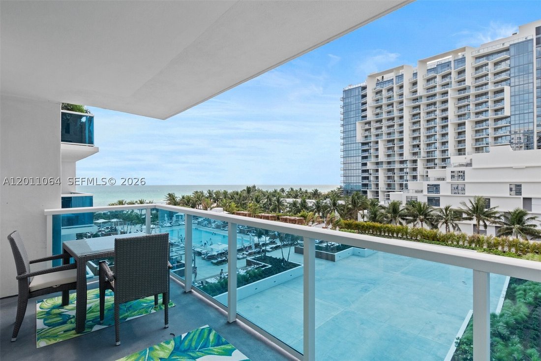 Condo in Miami Beach, Florida, United States 1 - 17818239