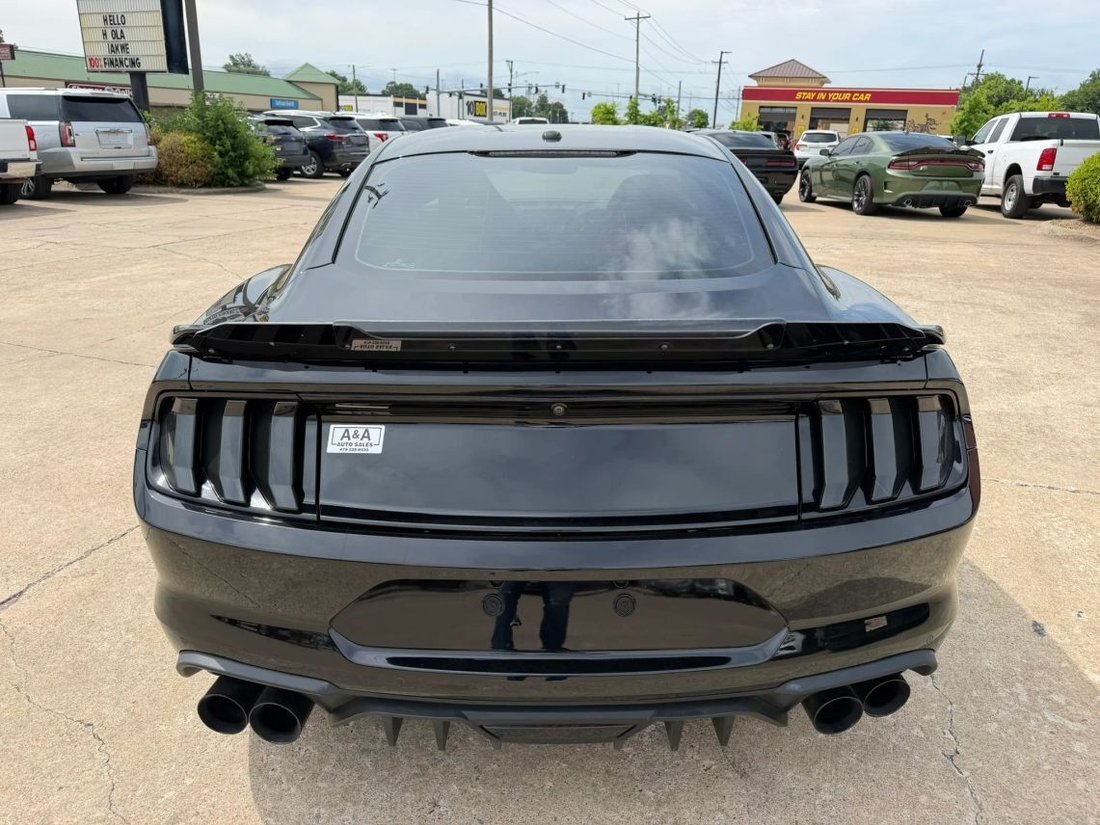 Coupe in Fayetteville, AR, United States 5 - 18170339
