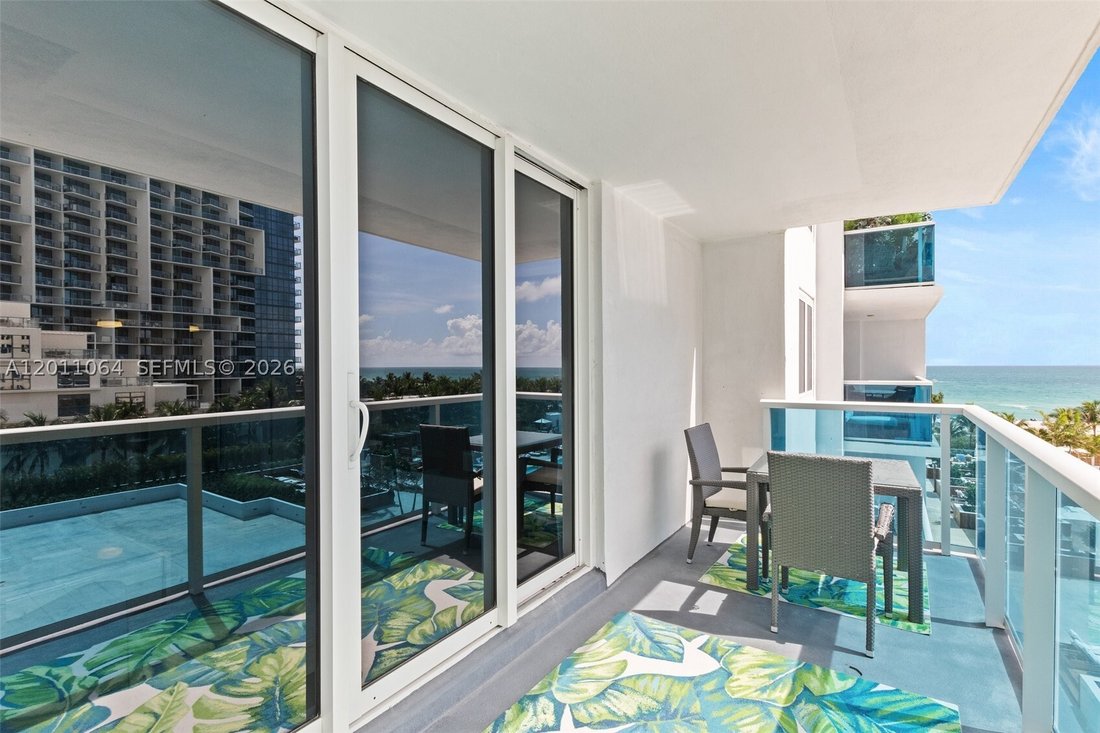 Condo in Miami Beach, Florida, United States 2 - 17818239