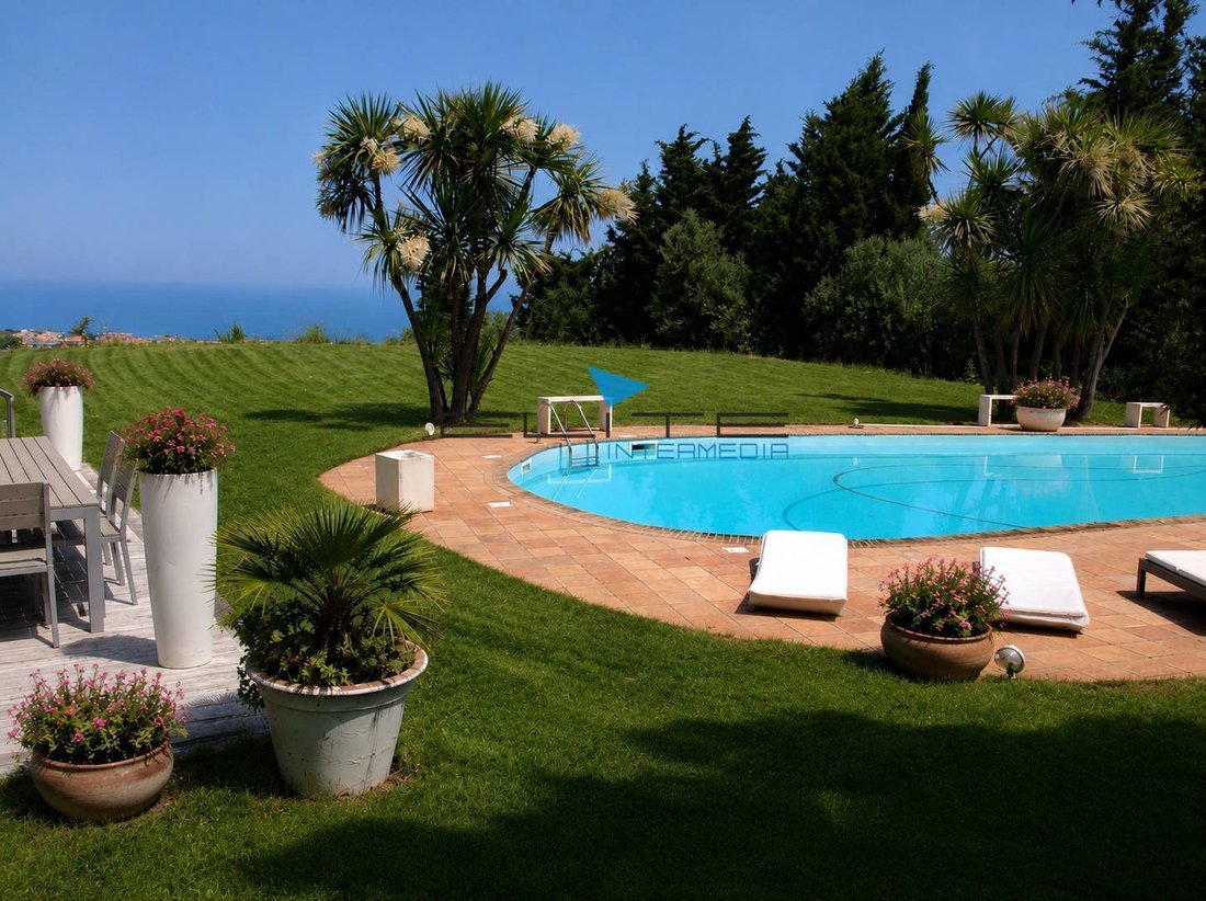 Villa in Francavilla al Mare, Abruzzo, Italy 3 - 18161455
