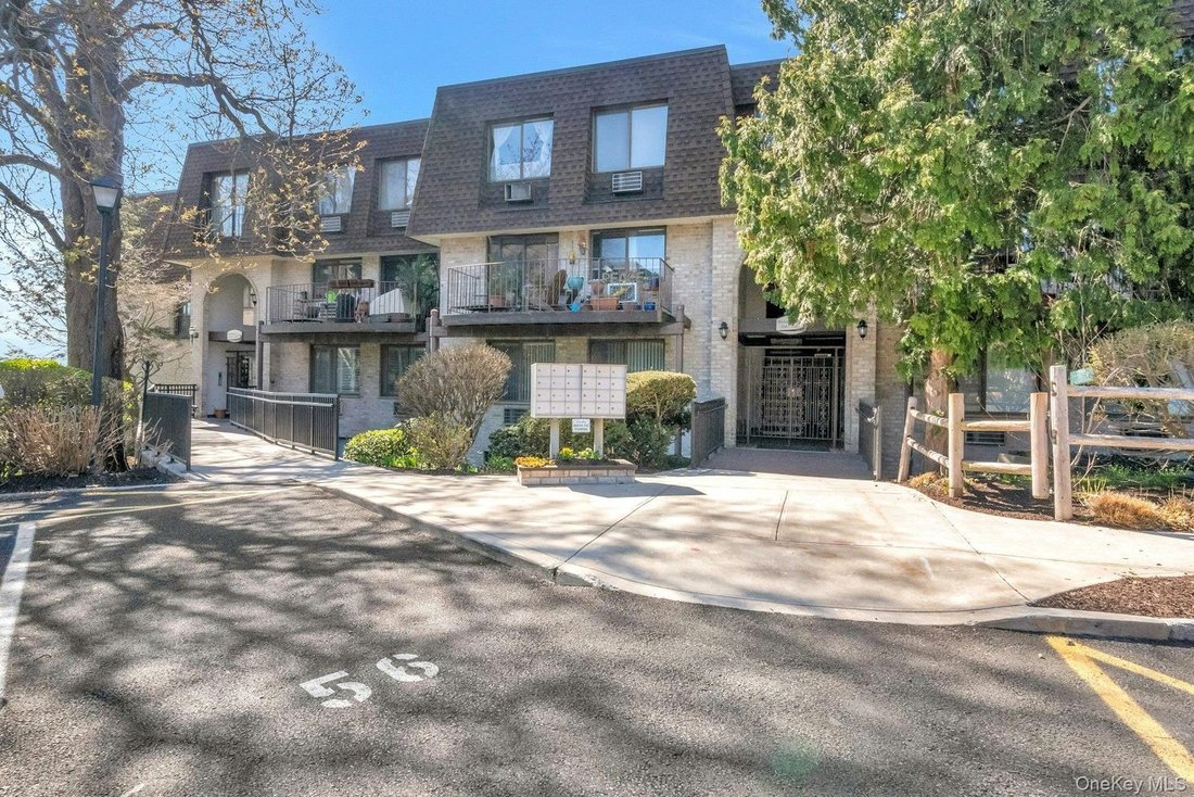 Condo in Ossining, New York, United States 3 - 18087329
