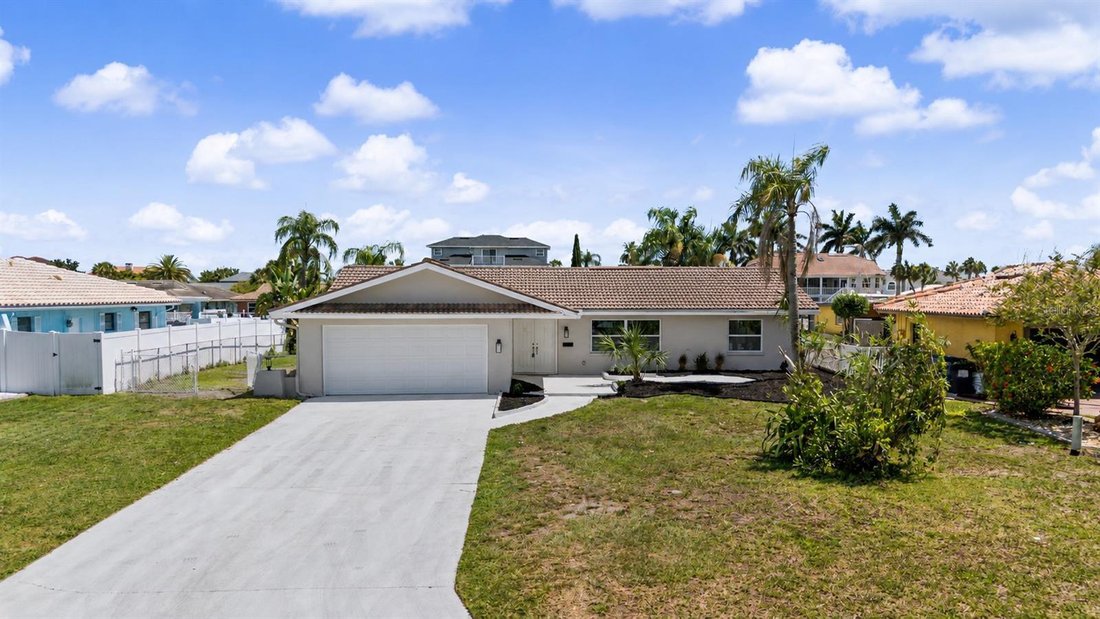 House in New Port Richey, Florida, United States 1 - 18169824