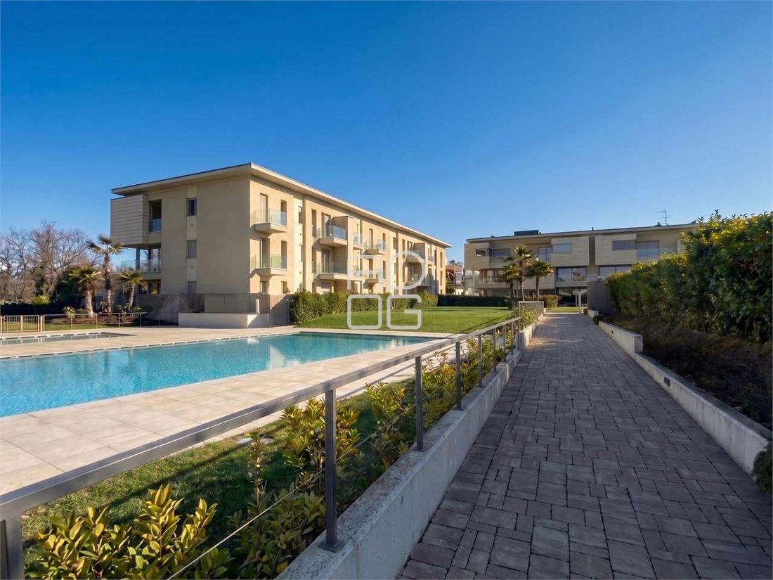 Apartment in Rivoltella, Desenzano del Garda, Lombardy 1 - 18171009
