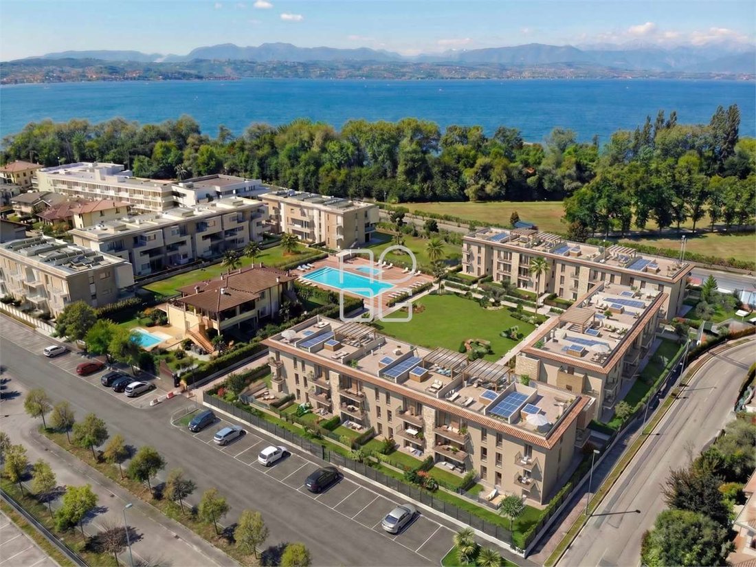 Apartment in Rivoltella, Desenzano del Garda, Lombardy 4 - 18171009