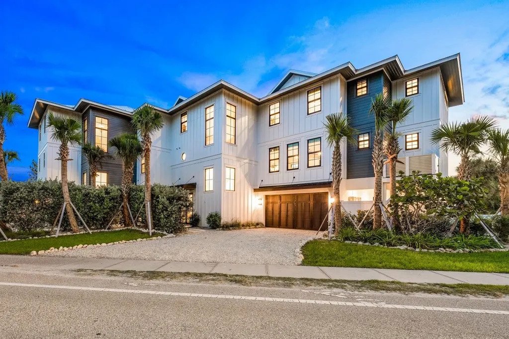 Siesta Key, Florida, United States 3 - 18168258