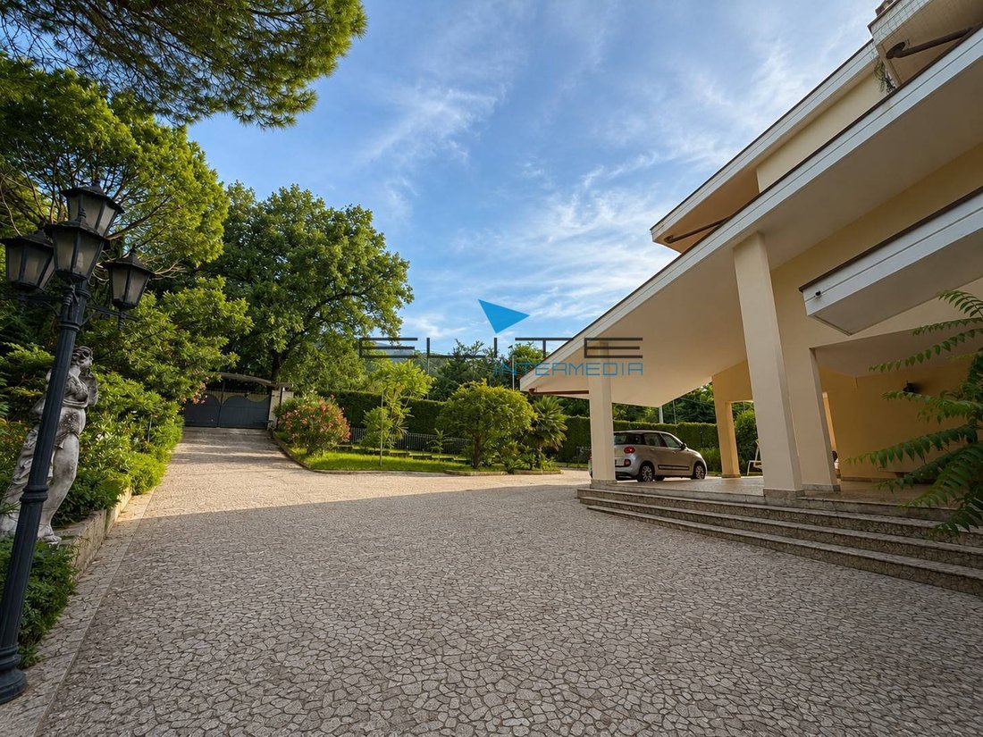 Villa in Cappelle sul Tavo, Abruzzo, Italy 4 - 17065182