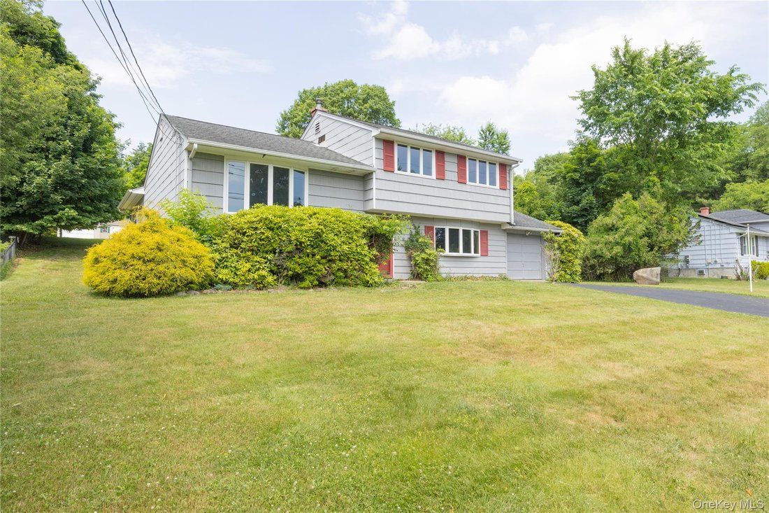 House in Pearl River, New York, United States 2 - 18165395