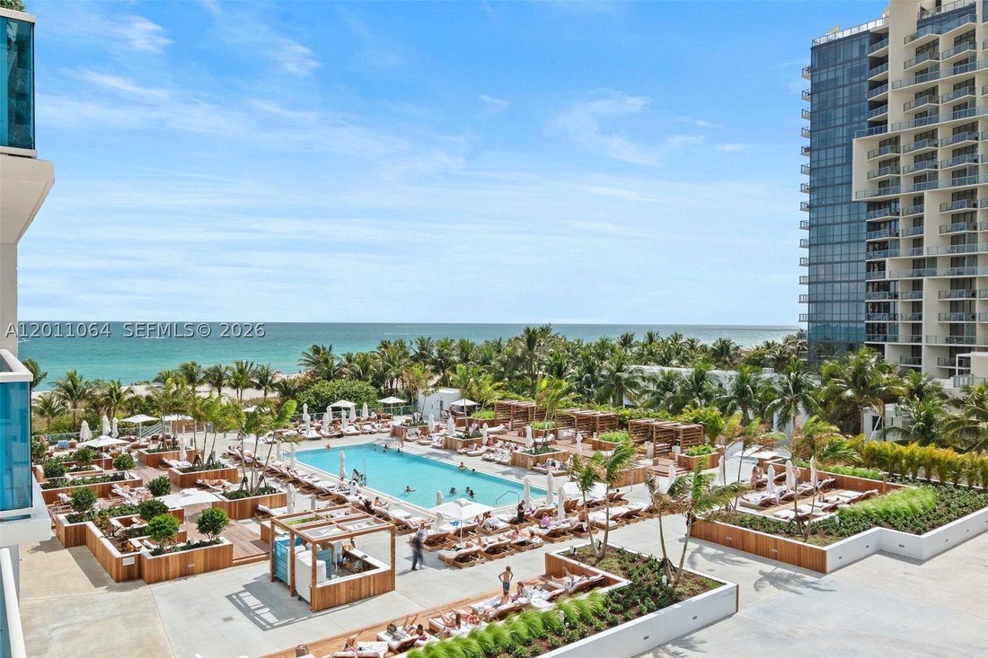 Condo in Miami Beach, Florida, United States 3 - 17818239