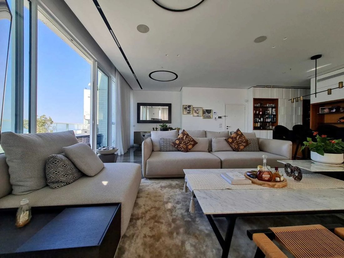 Penthouse in Netanya, Center District, Israel 3 - 18168571