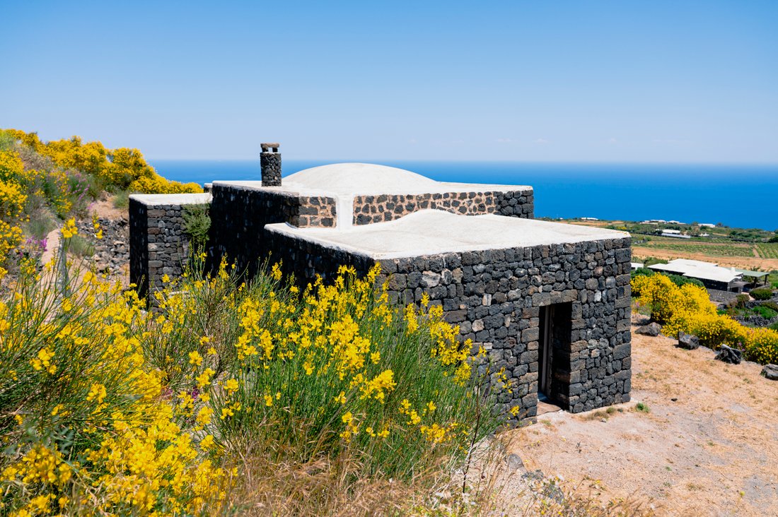Villa in Pantelleria, Sicily, Italy 1 - 18172296