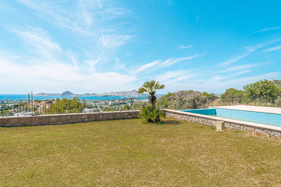 Villa in Yalıkavak, Muğla, Turkey 4 - 18174944