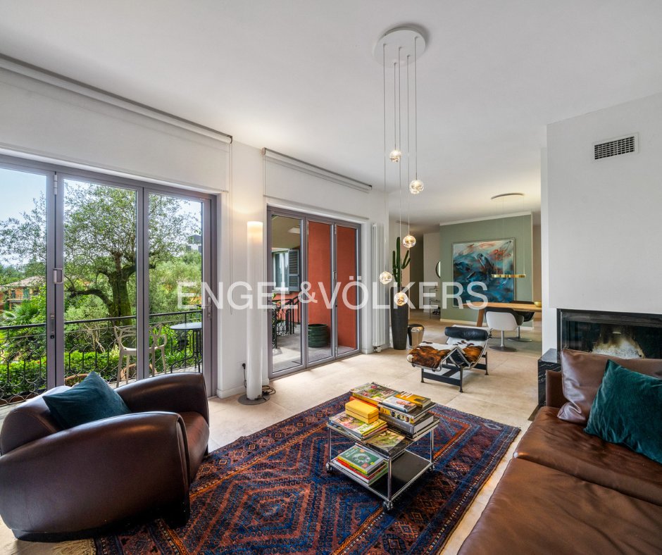 Villa in Gardone Riviera, Lombardy, Italy 5 - 18172217