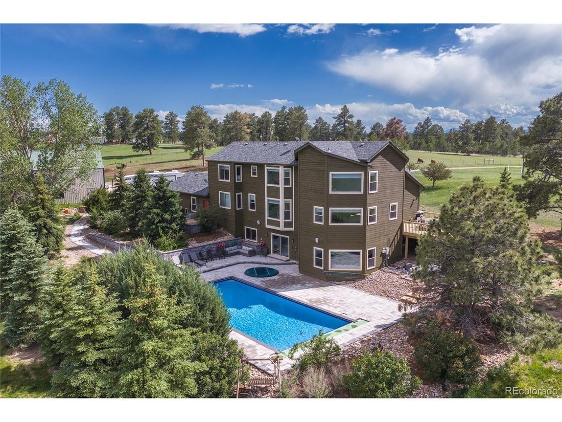 Farm Ranch in Elizabeth, Colorado, United States 1 - 18173933