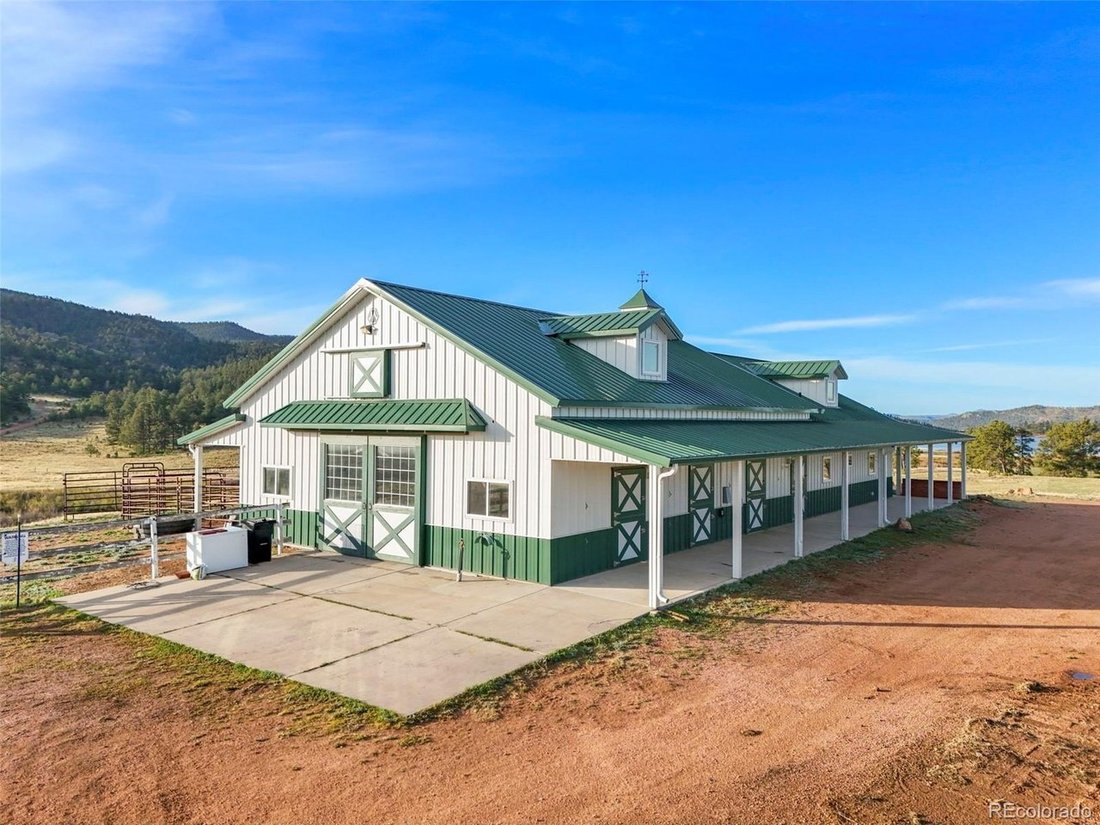 Farm Ranch in Florissant, Colorado, United States 3 - 18173919