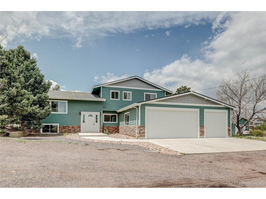 Farm Ranch in Colorado Springs, Colorado, United States 1 - 18172400