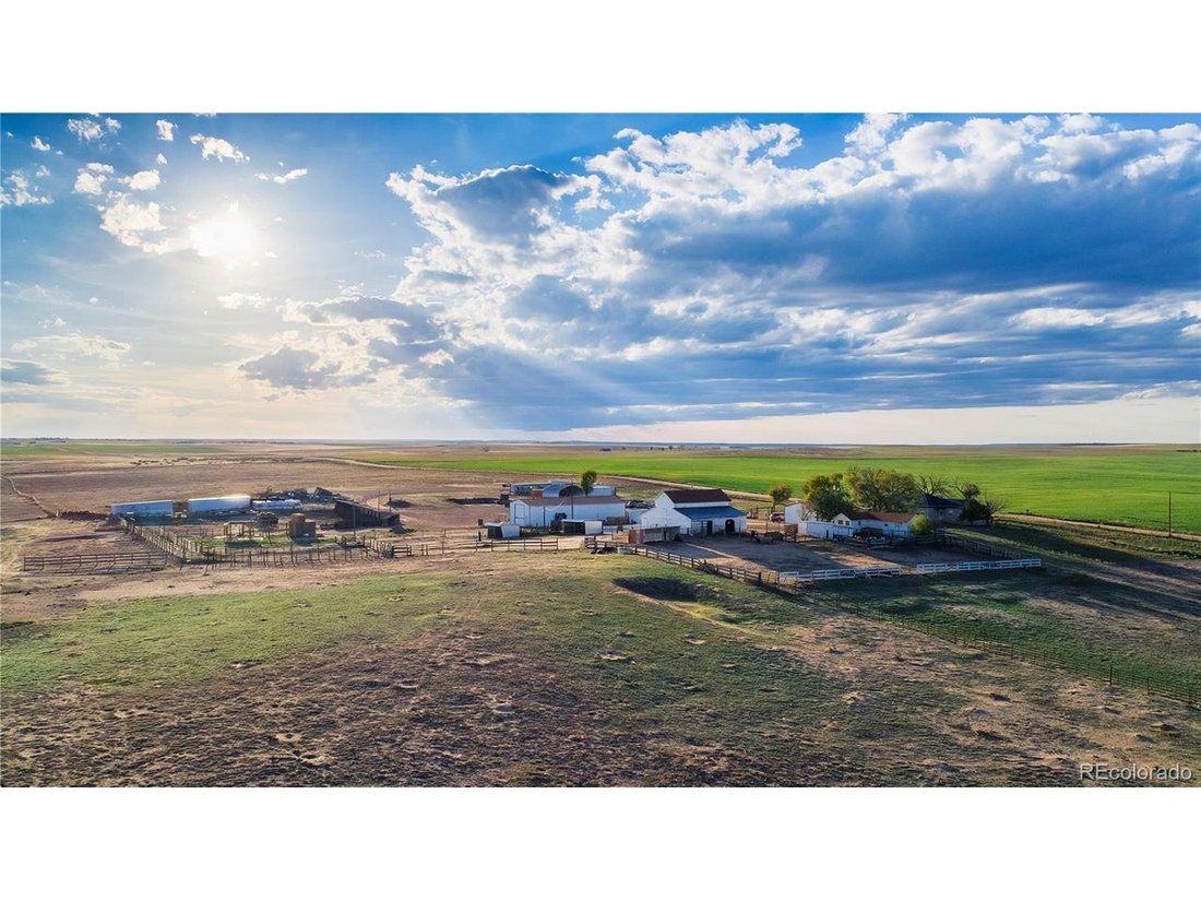 Fort Morgan, Colorado, United States 1 - 18174412