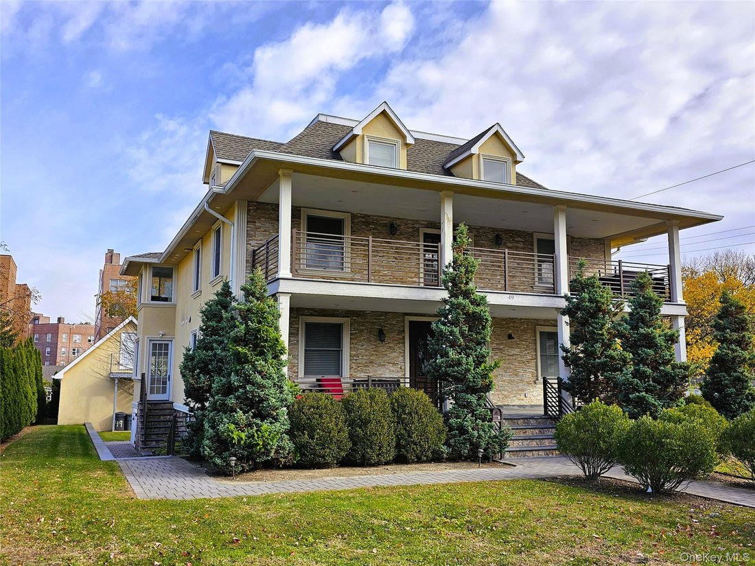 Apartment in White Plains, New York, United States 2 - 18172307