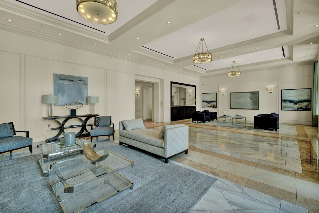 Condo in Coral Gables, Florida, United States 2 - 18174813
