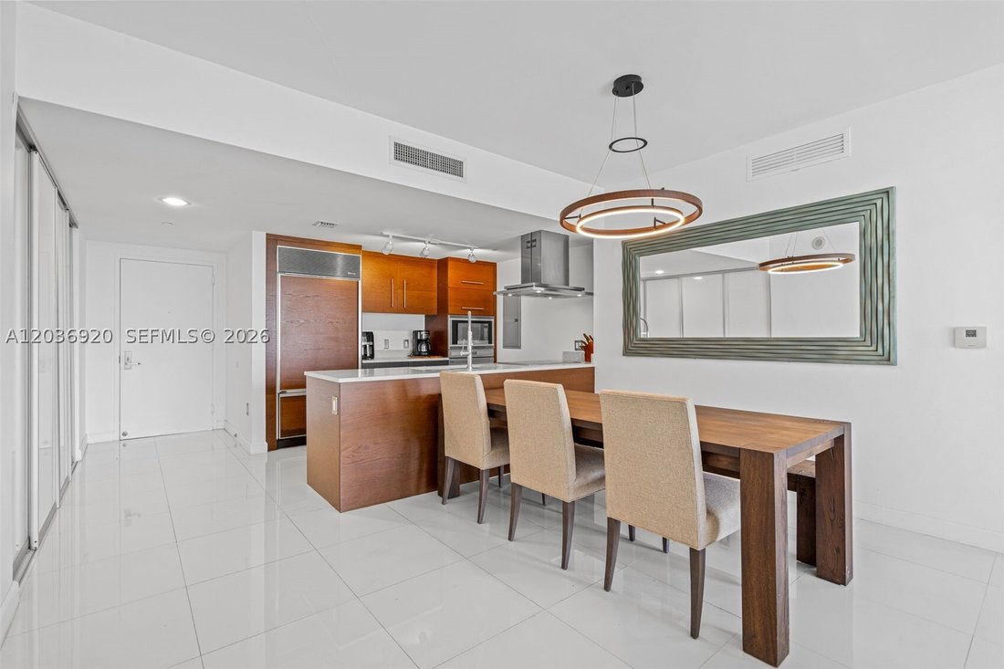 Condo in Miami, Florida, United States 3 - 18174801