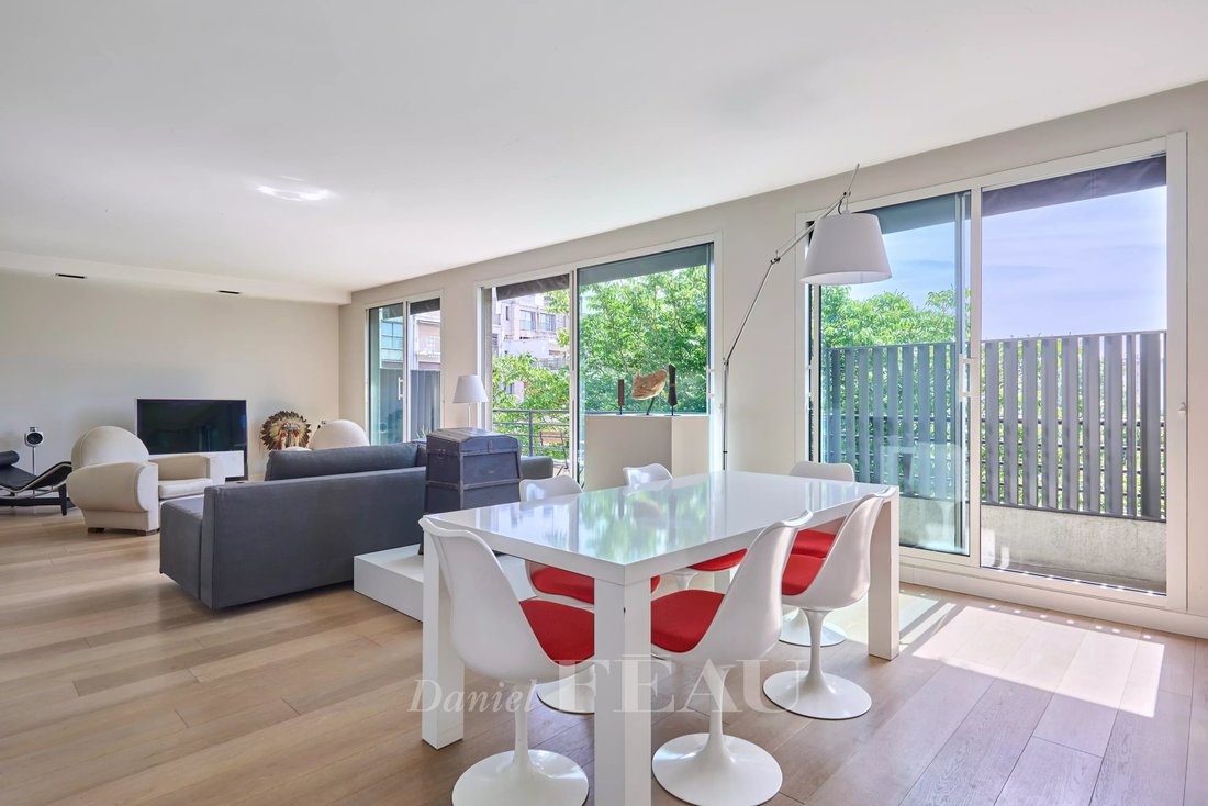 Apartment in Auteuil Nord, Paris 16e Arrondissement, Paris 4 - 18172206