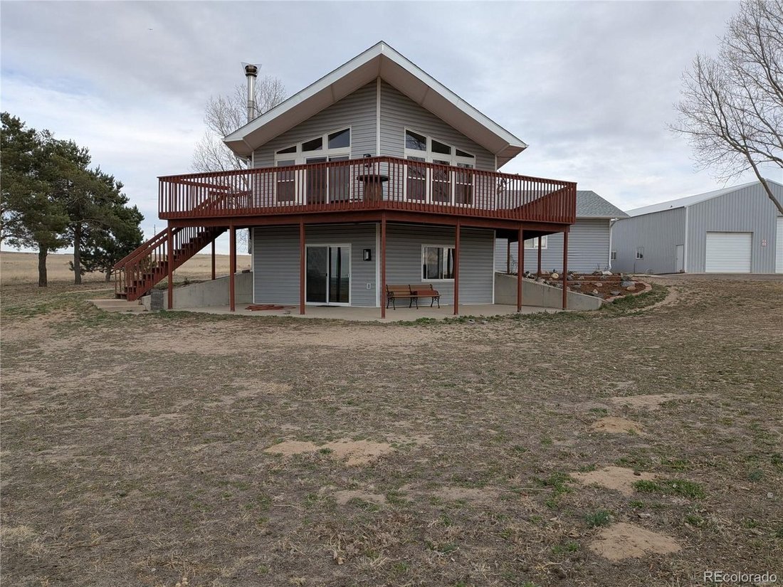 Fort Lupton, Colorado, United States 2 - 18174484
