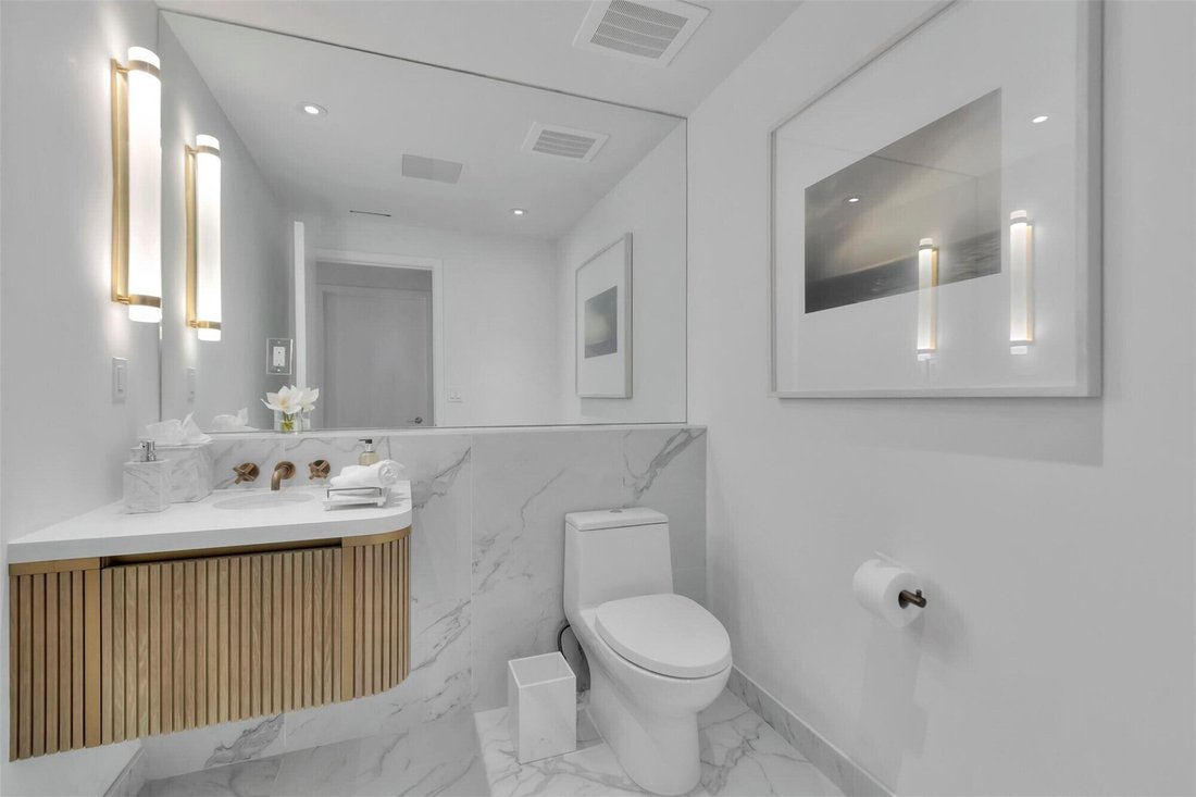 Condo in Fort Lauderdale, Florida, United States 1 - 18174818