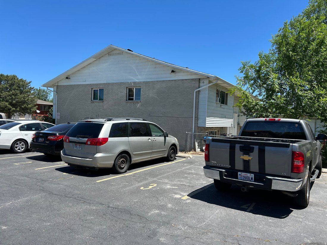 West Valley City, Utah, United States 4 - 18172190