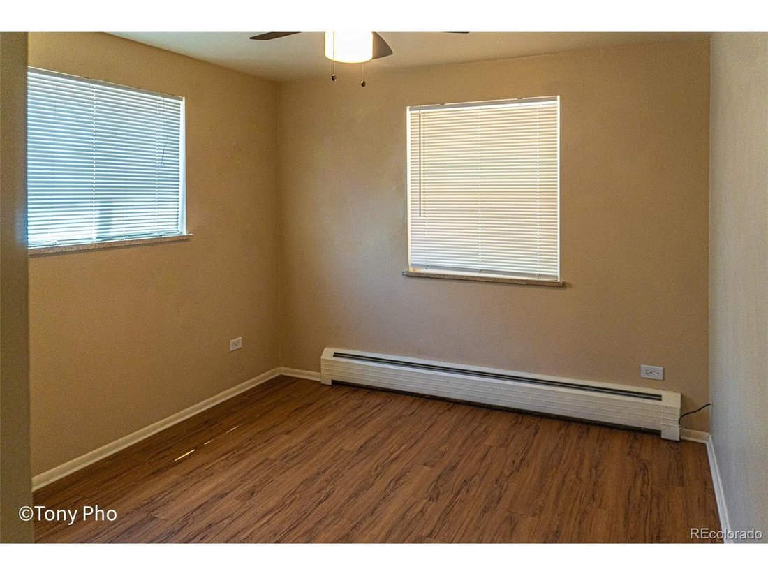 Denver, Colorado, United States 4 - 18172344