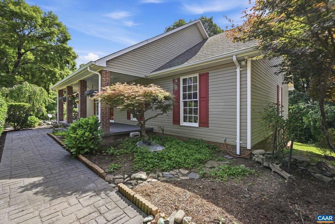 House in Stanardsville, Virginia, United States 2 - 18172011