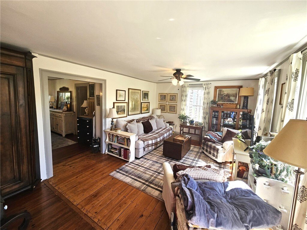 House in Hopkinton, Rhode Island, United States 4 - 18171966