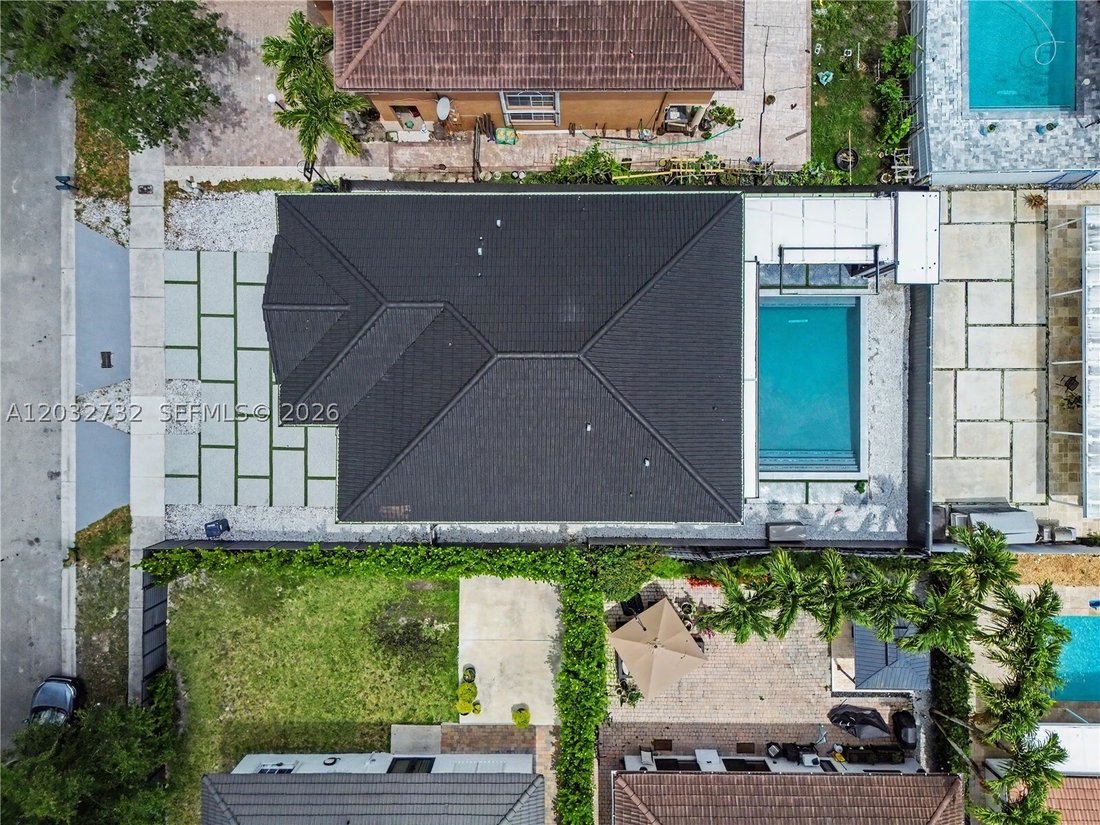 House in West Miami, Florida, United States 3 - 18174855