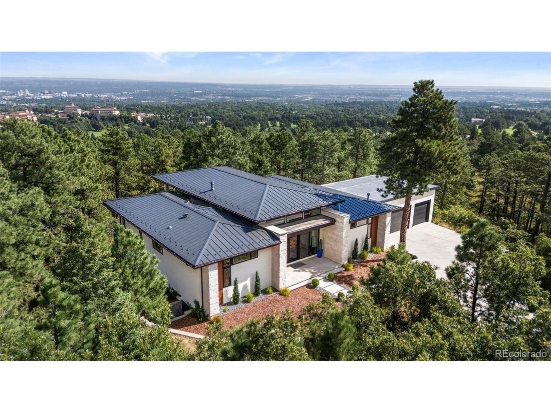 House in Colorado Springs, Colorado, United States 1 - 18174317