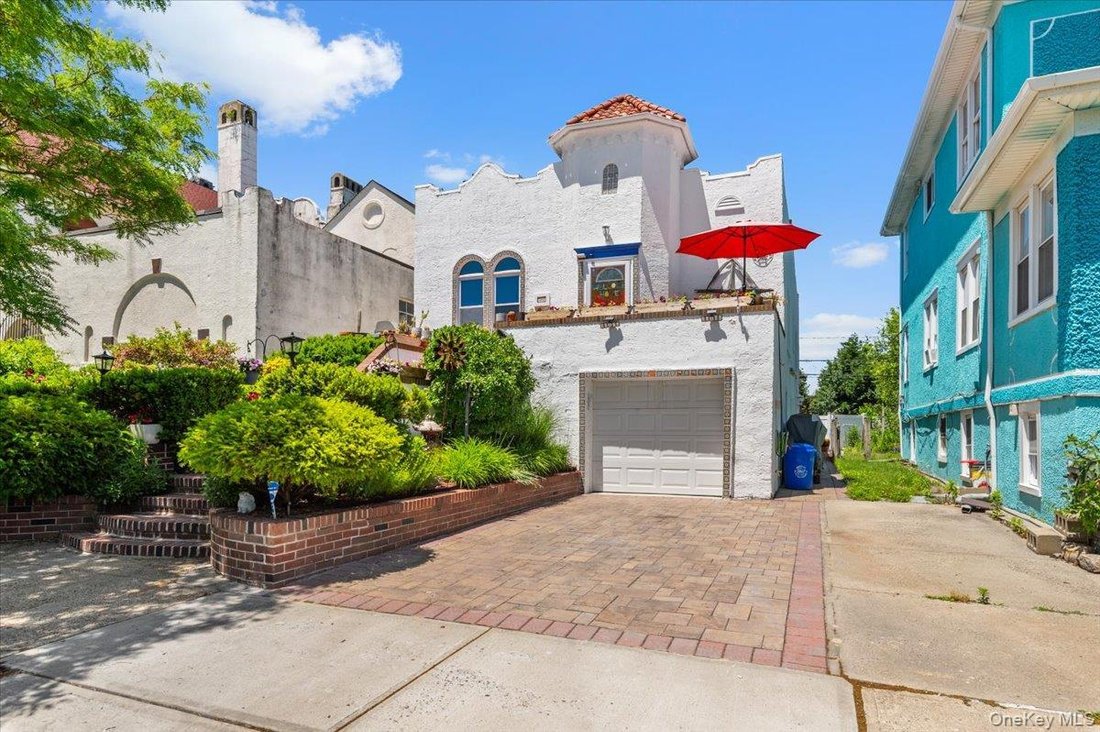 House in Long Beach, New York, United States 1 - 18172279
