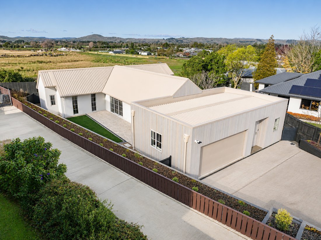 Masterton, Wellington, New Zealand 2 - 18172232