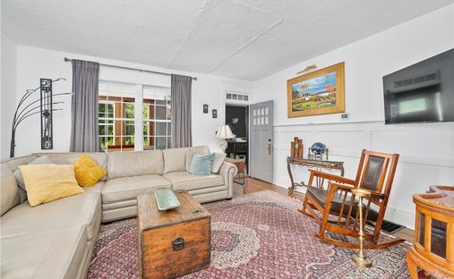 House in Newland, North Carolina, United States 1