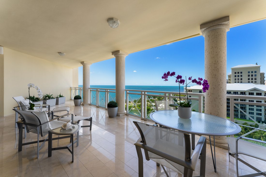 Condo in Key Biscayne, Florida, United States 1 - 18173011