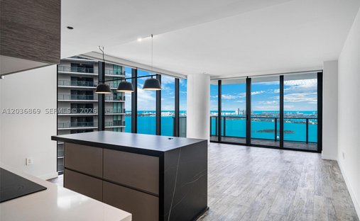 Condo in Miami, Florida, United States 1