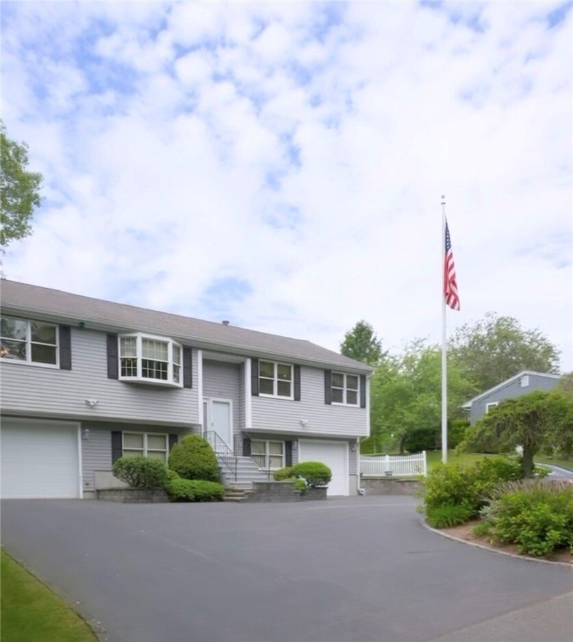 House in Narragansett, Rhode Island, United States 2 - 18127310