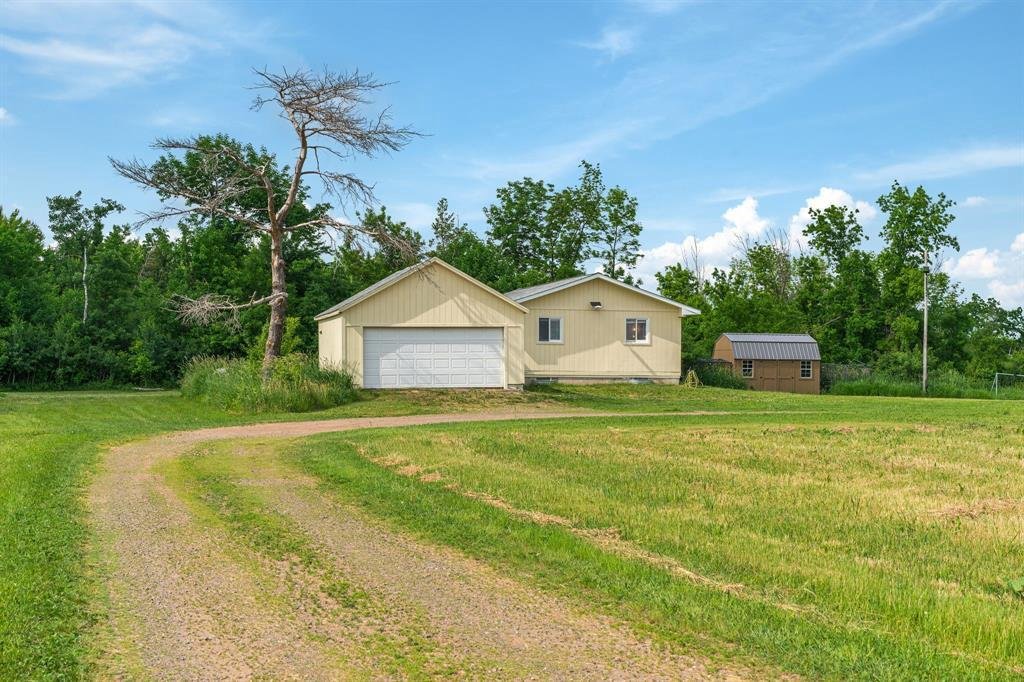 House in Turtle Lake, Wisconsin, United States 3 - 18172037