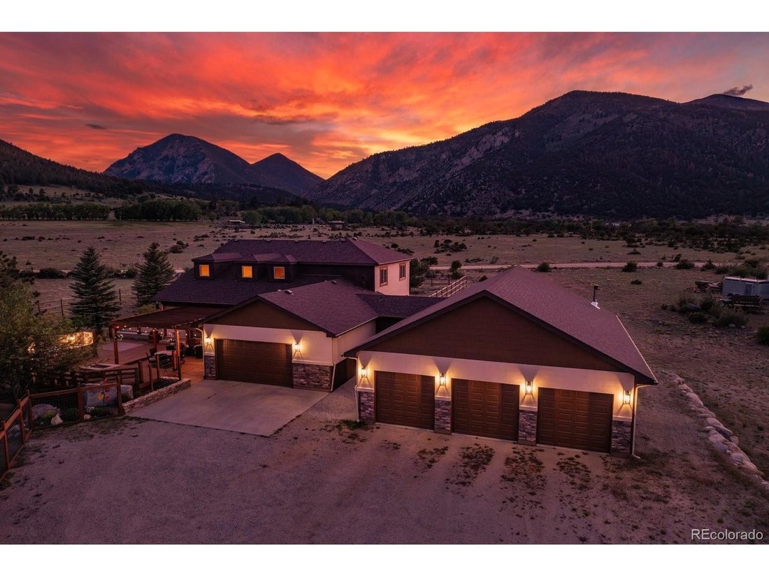 House in Buena Vista, Colorado, United States 3 - 18172720