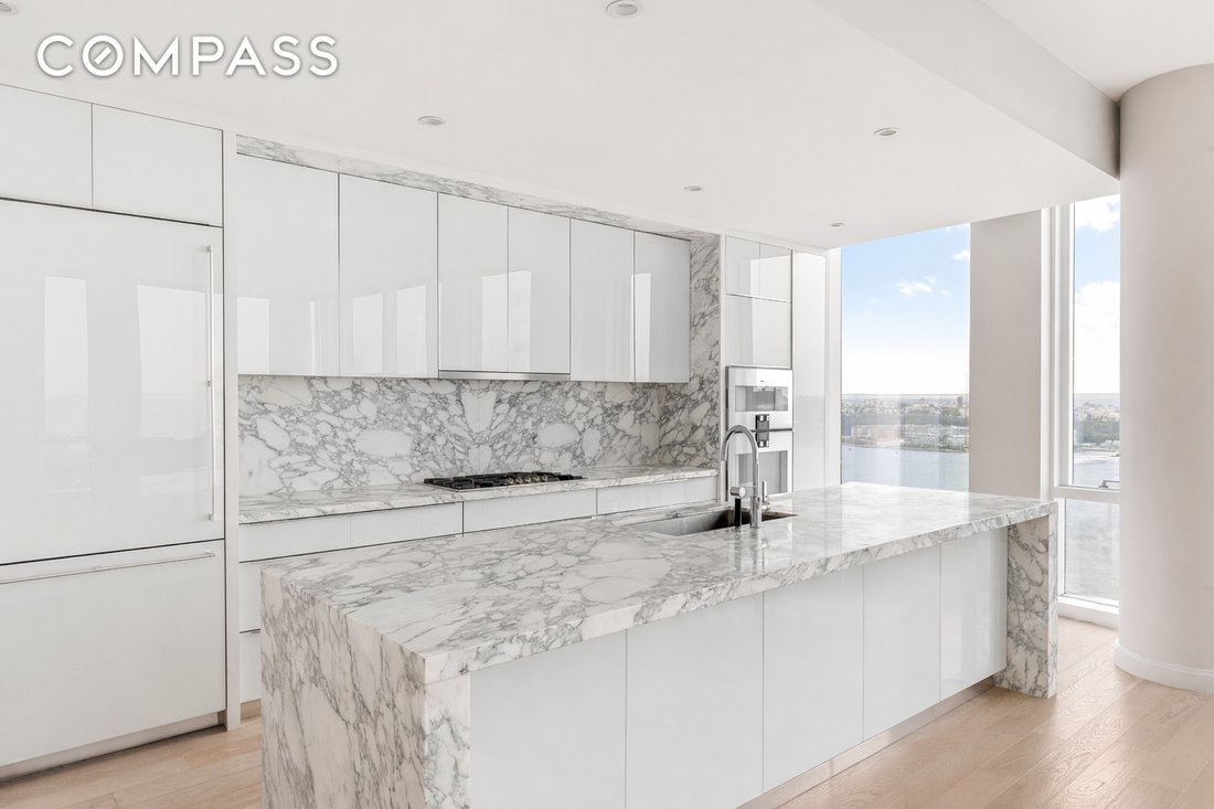 Condo in New York, New York, United States 3 - 16517402