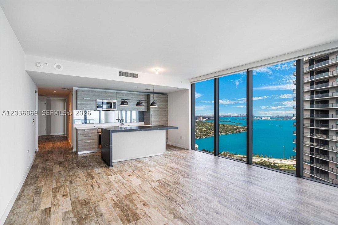 Condo in Miami, Florida, United States 4 - 18174833
