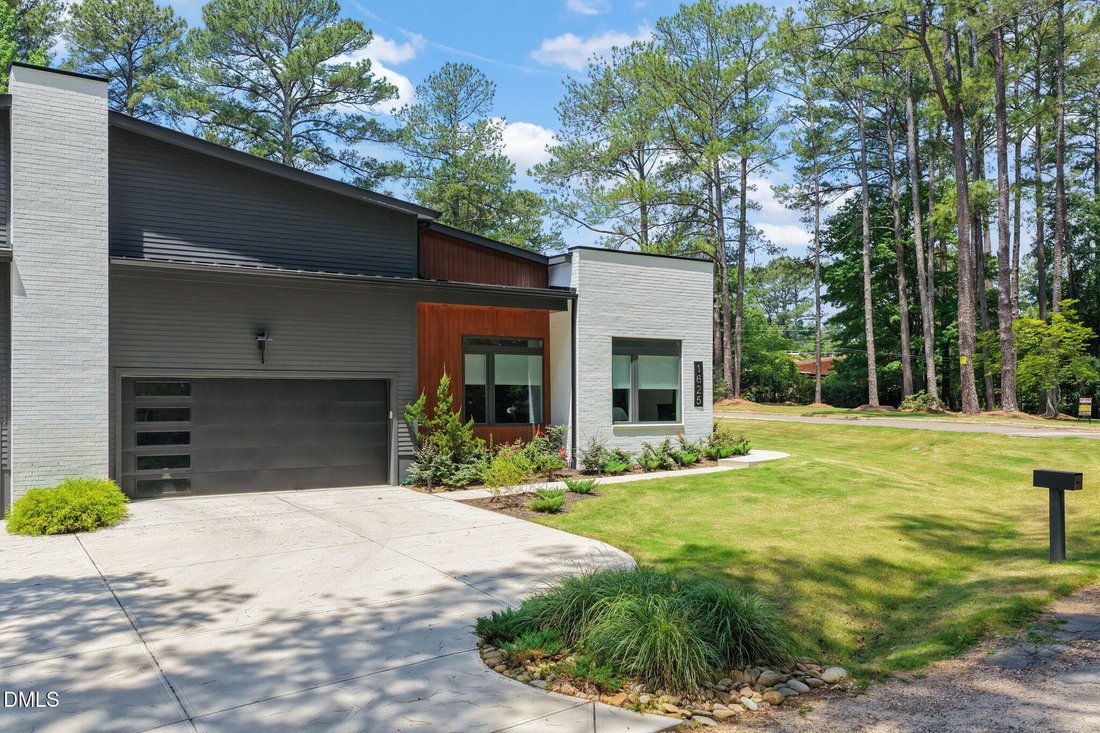 Townhouse in Raleigh, North Carolina, United States 1 - 18174871