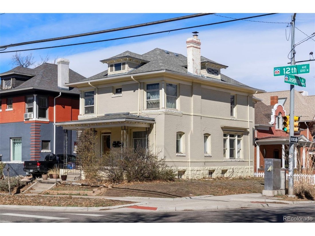 Denver, Colorado, United States 1 - 18172538
