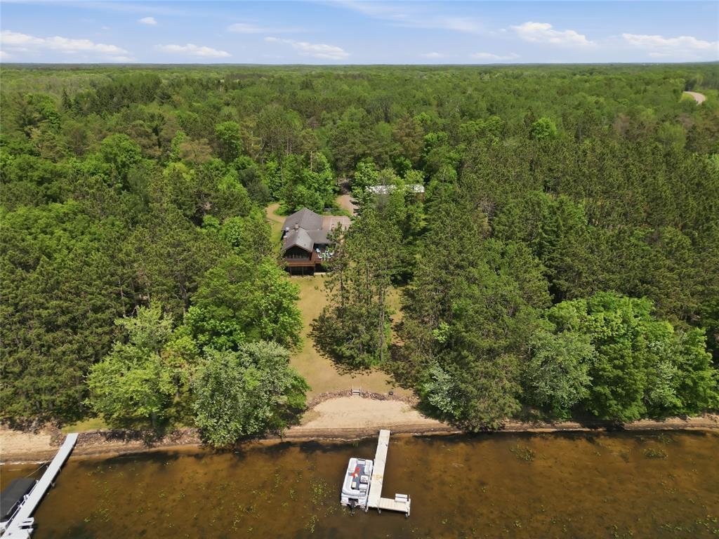 House in New Auburn, Wisconsin, United States 3 - 18172084