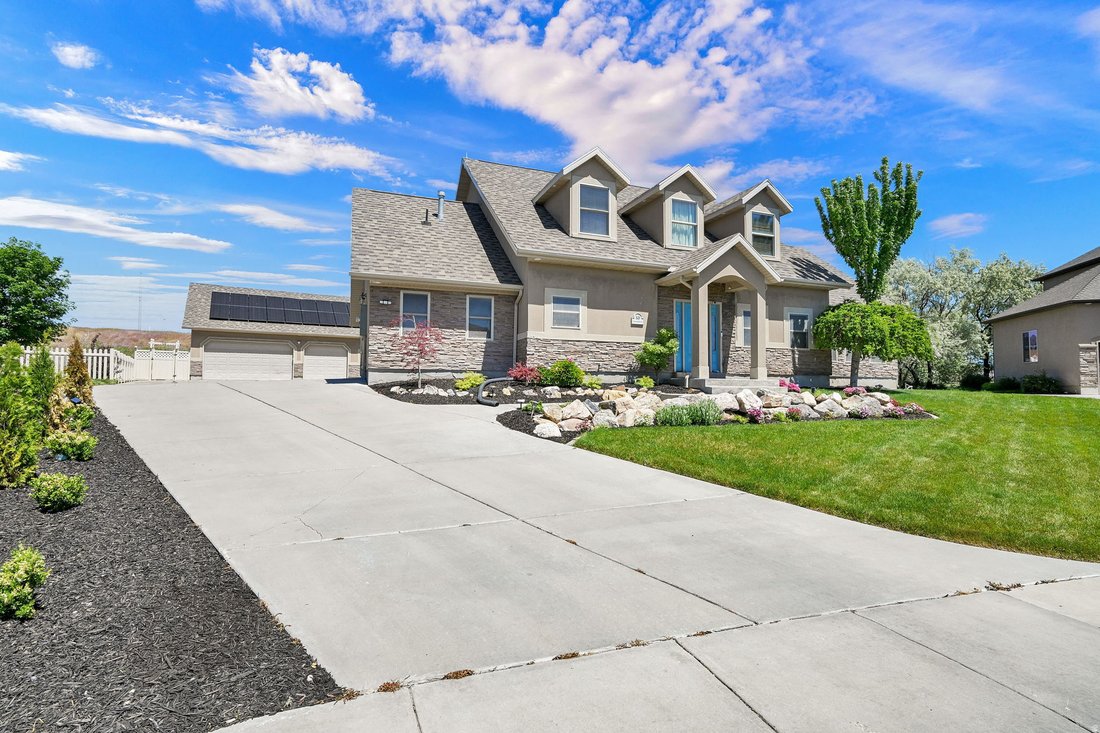House in Syracuse, Utah, United States 5 - 18172209